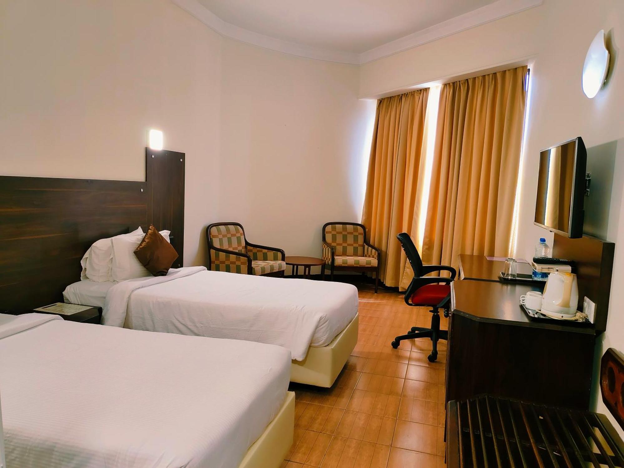 Presidency Kochi City Centre Dış mekan fotoğraf