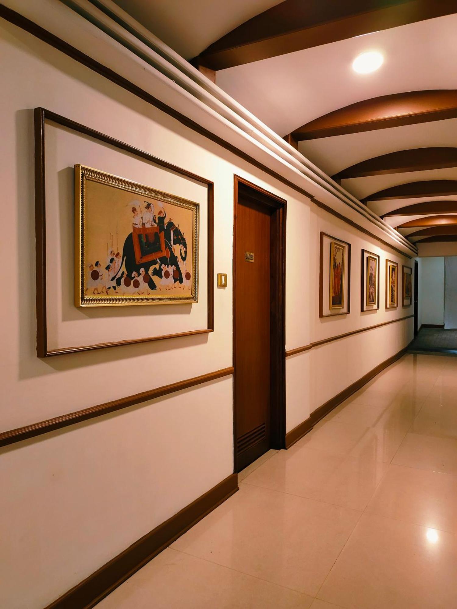 Presidency Kochi City Centre Dış mekan fotoğraf